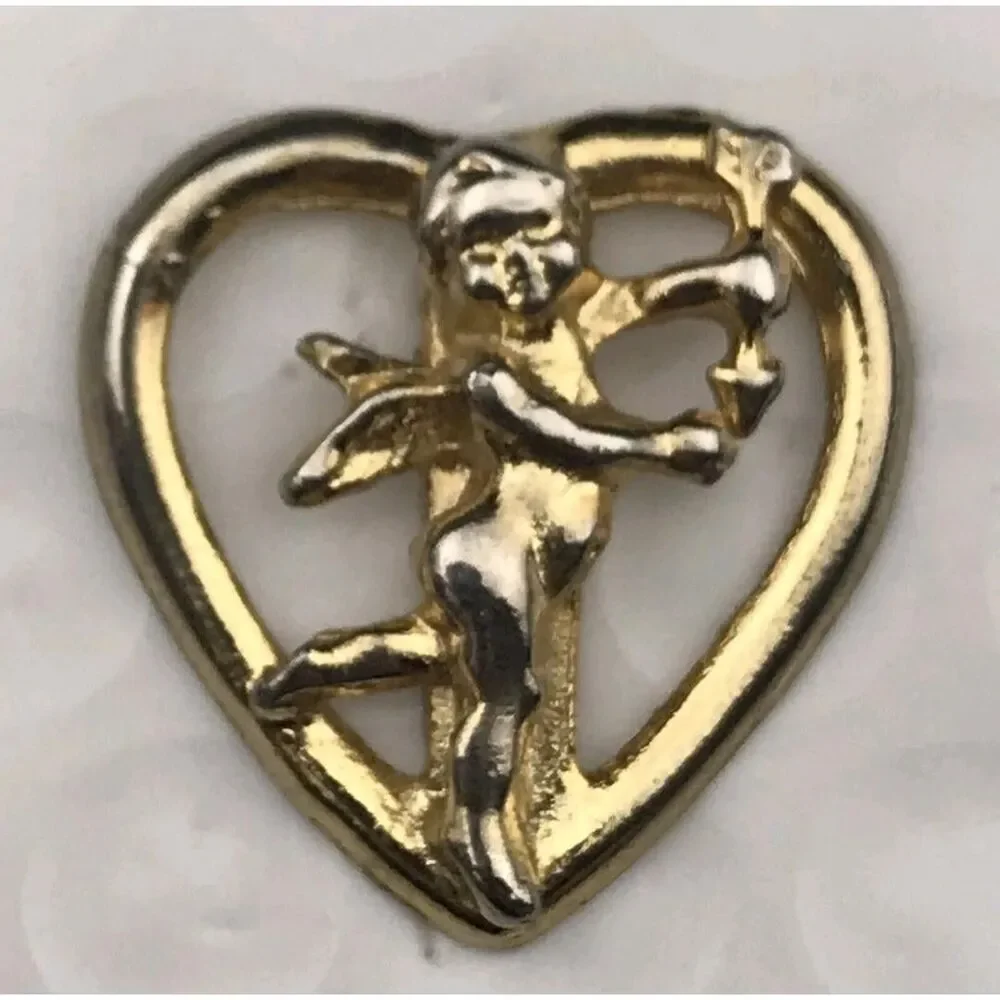 Gold Toned Pin Brooch Cupid Cherub Heart Embossed 3D Design Romantic Vintage